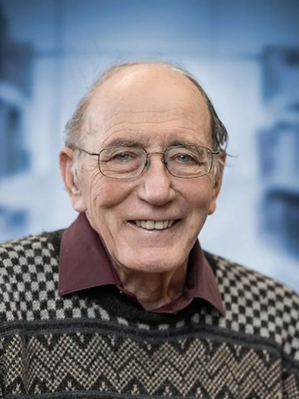 Lonnie Gene Thompson